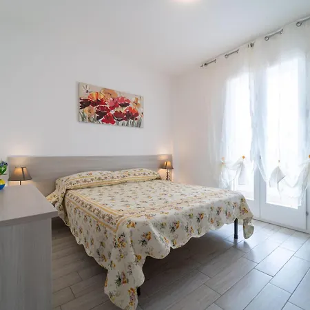 Apartment Md4 *